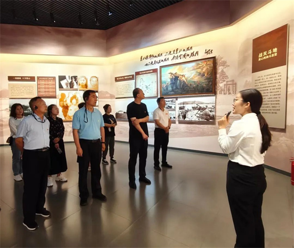 1693384129445637.jpg 9.jpg