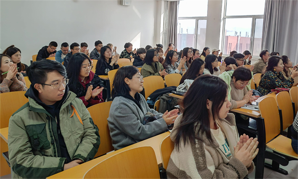 1700489349991194.jpg 掌声.jpg