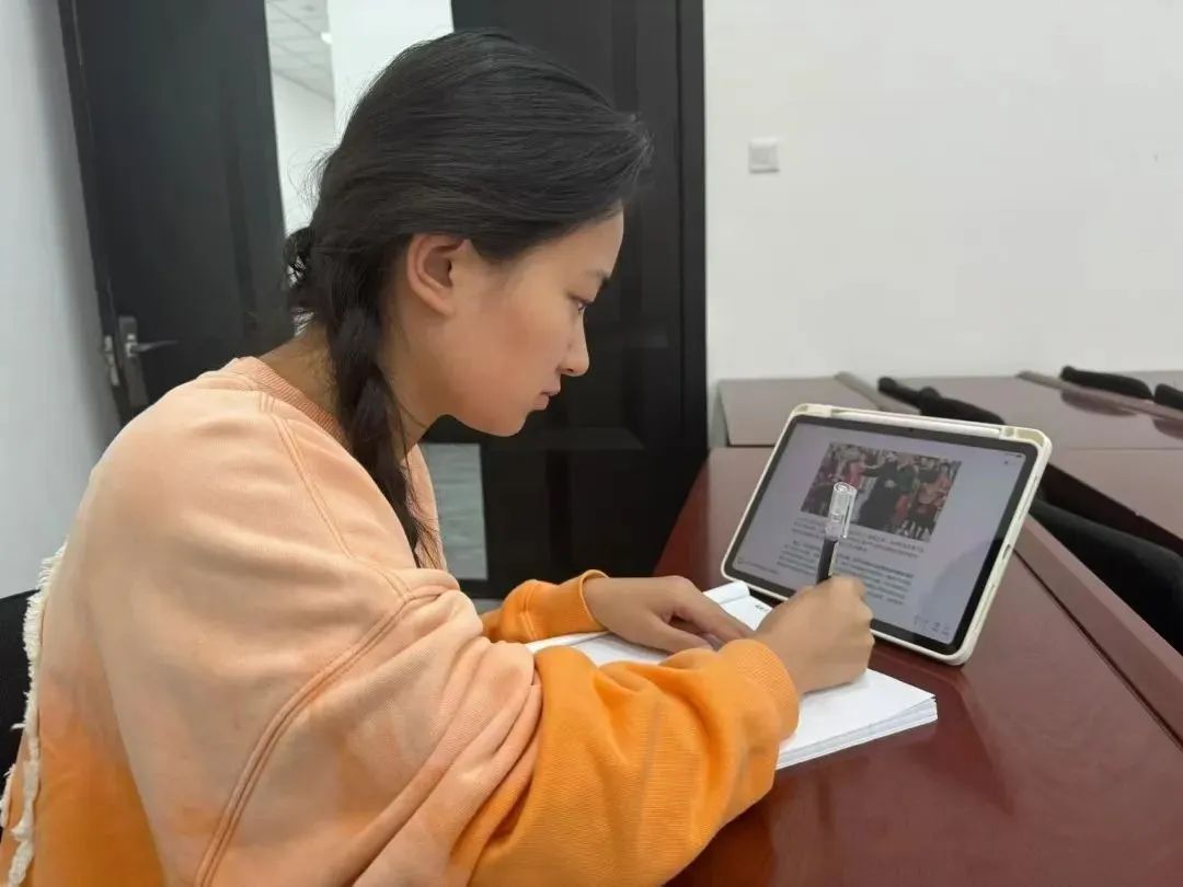 1728882986583080.jpg 1728882986583080.jpg