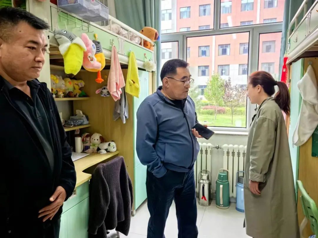 1728885915702321.jpg 1728885915702321.jpg