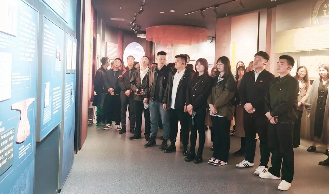 1729579262890069.jpg 1729579262890069.jpg