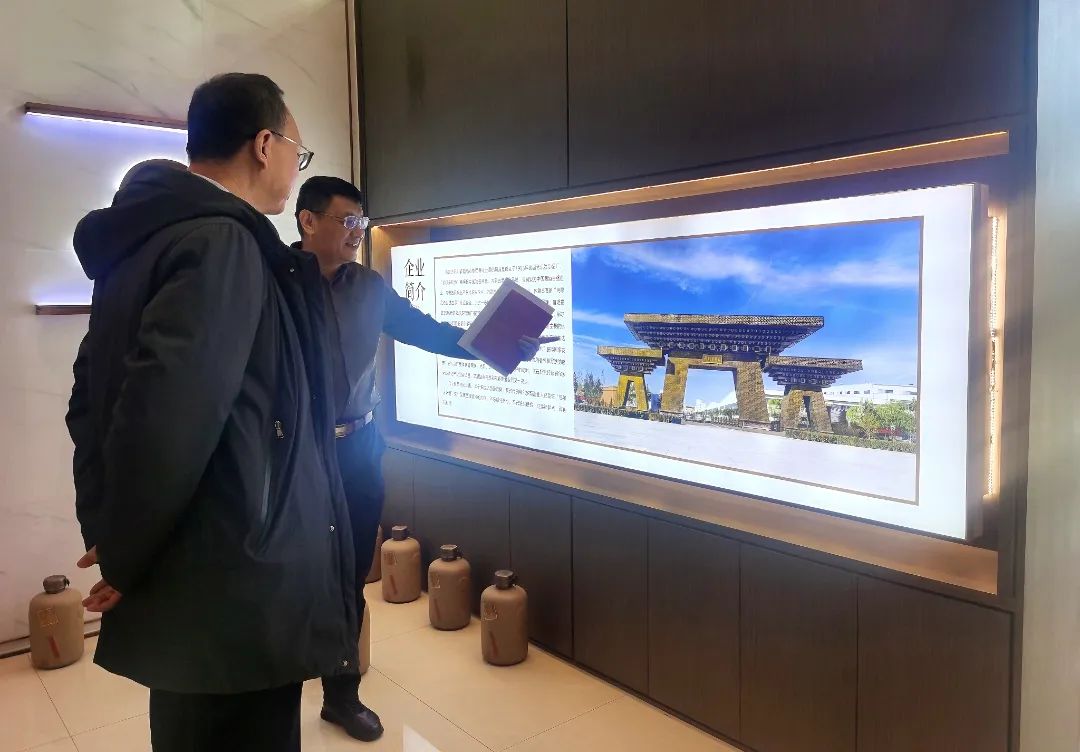 1739780461107364.jpg 1739780461107364.jpg