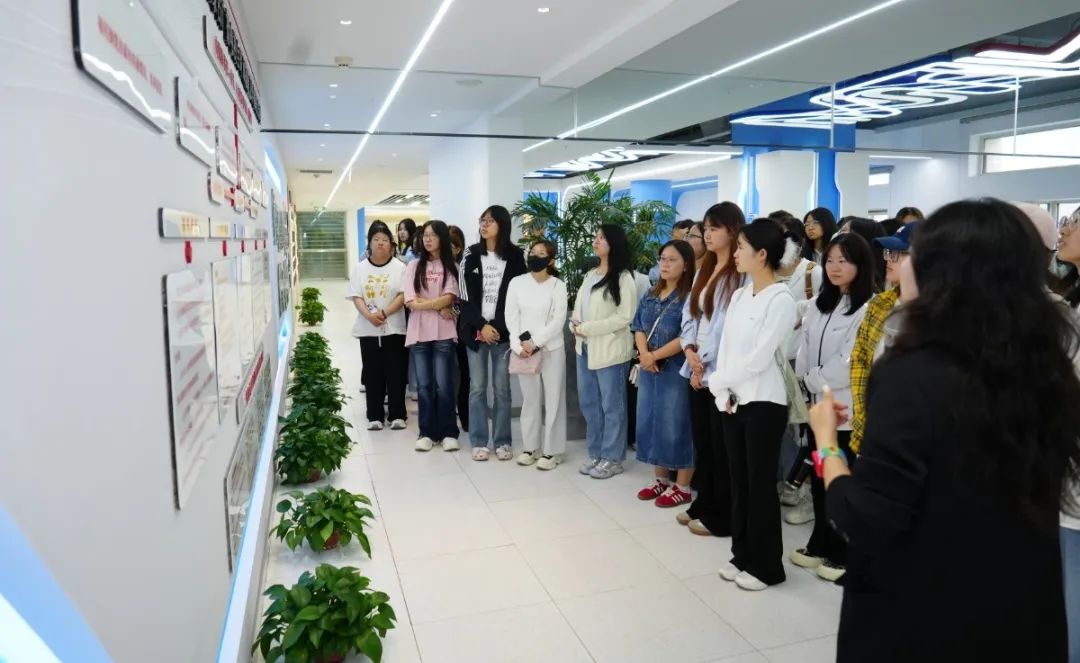 1749169225119796.jpg 1749169225119796.jpg