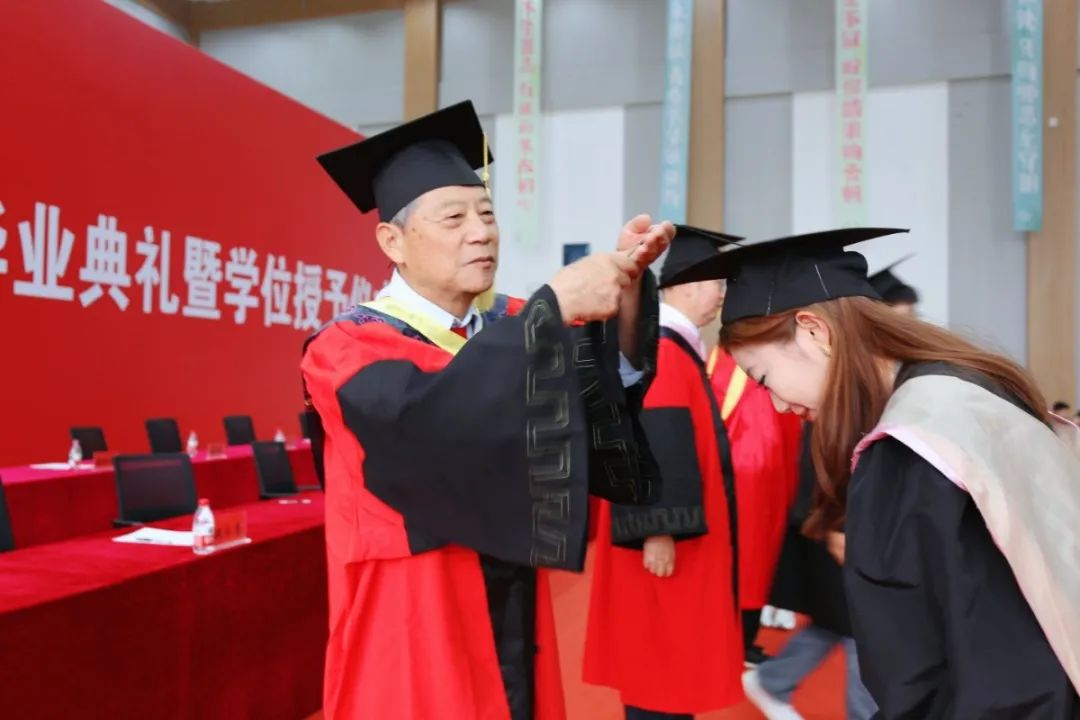 1751420125364091.jpg 1751420125364091.jpg