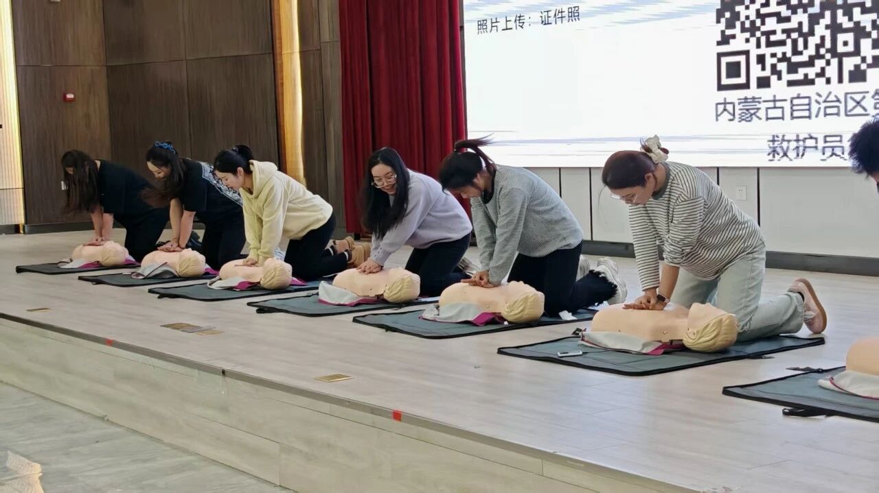 1763105494342920.jpg 1763105494342920.jpg