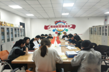 学院党委副书记金振华深入二级党组织开展党建工作调研