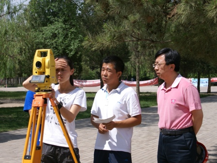 米乐mile官方网站土木工程系测量实习圆满结束