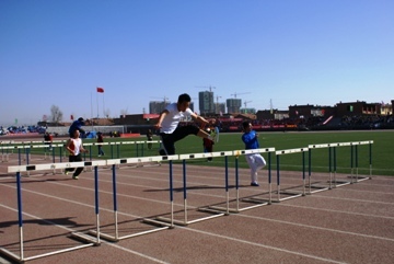 米乐mile官方网站第三届田径运动会火热进行中