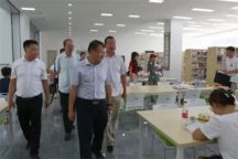自治区教育厅总督学朱宝江莅临米乐mile官方网站调研指导工作