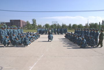 米乐mile官方网站2012级新生军训开始