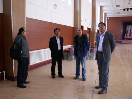米乐官网领导视察学院教学及施工进展情况