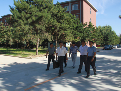 内蒙古大学副校长王贵印亲赴米乐mile官方网站指导工作