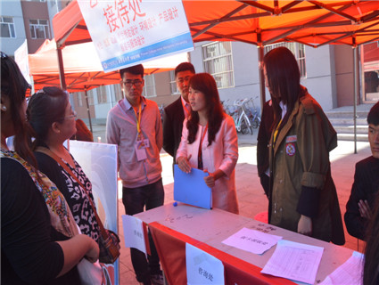 艺术教学部圆满完成迎新工作