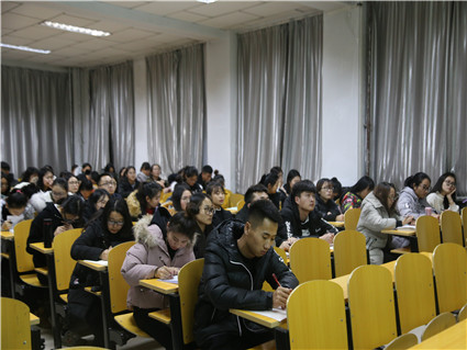 商学教学部党总支组织开展“学习贯彻党的十九大精神”党支部书记讲党课活动