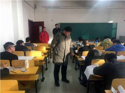 学院2017-2018学年第一学期期末考试工作顺利进行